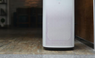 空氣凈化器能否過濾病毒？專家：不一定，建議每日室內(nèi)通風