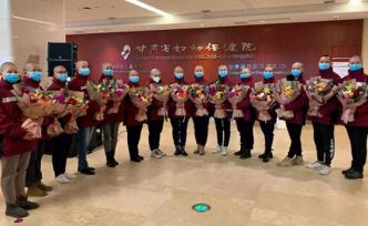 甘肅支援湖北醫(yī)療隊(duì)：94年男護(hù)理上一線，女醫(yī)護(hù)剃光頭