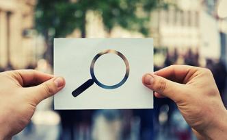 半月談評(píng)“湖北退休廳官確診后耍官威”：一定要徹查