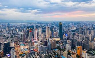 南京新街口商圈多家大型商場同日恢復營業(yè)