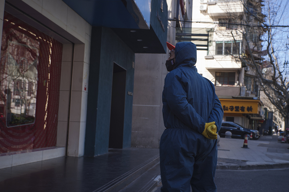 全副武裝的大叔