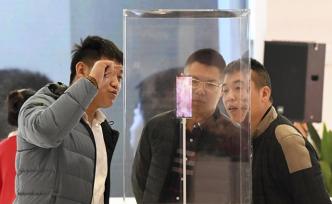 1月国内手机出货量下滑38.9%，5G手机出货546万部