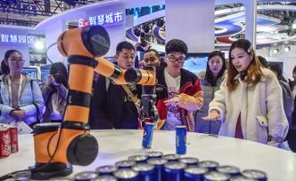 疫線芮評｜穩(wěn)增長謀未來，發(fā)展新基礎產(chǎn)業(yè)正當時