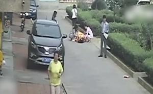 孕妇小区产子，邻居微信群里喊大伙帮忙