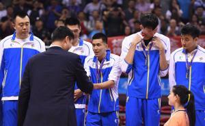 贊助商全運(yùn)博弈，姚明一句“把拉鏈拉上”點(diǎn)破周琦郭艾倫心思