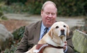 1463级台阶！导盲犬带主人逃离9·11