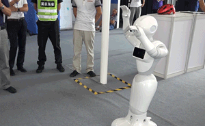 双创活动上的高科技:食堂结账不用人