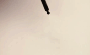 中紀(jì)委機(jī)關(guān)報(bào)刊文：以“白袍點(diǎn)墨”的敬畏之心“防染”