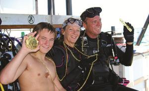 大洋深处的访客︱费雪家族：为了寻宝前赴后继