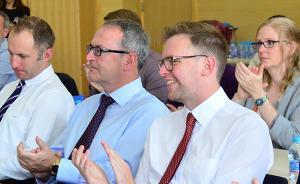 英國(guó)數(shù)學(xué)教師又來(lái)上海取經(jīng)了,這次派遣70位教師交流兩周