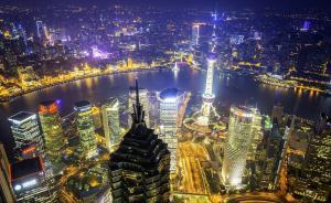 《辉煌中国》暨“厉害了我的国”城市灯光秀照亮多地