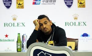 去年嗆觀眾，今年玩退賽，澳洲壞小子要在上海任性多久