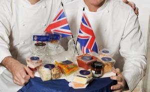 英媒稱女王御廚嫌工作量大集體辭職：常奔波于各宮，沒加班費