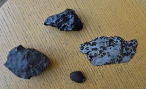 隕石江湖：真假石頭、虛實(shí)拍賣與暴富夢