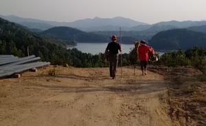 武汉市民过陶渊明式生活：抱团进山养老