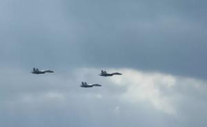 海军飞鲨战机撞鸟起火，飞行员携8吨航油安全迫降获一等功