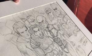 母亲带儿子遗作电影首映礼追星，“超级英雄”完成少年遗愿