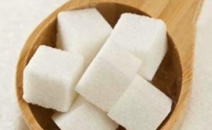 51款现制奶茶抽检：平均含有7块方糖，全都检出咖啡因