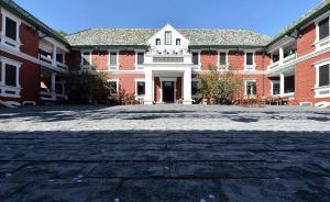 为什么宝蕴楼在故宫里显得十分独特