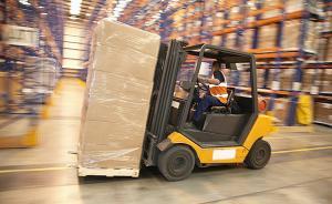 发改委：前三季度网上零售额3.7万亿，将协同治理物流垃圾