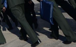 李宗利已擔(dān)任戰(zhàn)支航天系統(tǒng)部副參謀長(zhǎng)，系朱日和閱兵將軍領(lǐng)隊(duì)