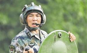 陸軍第74集團(tuán)軍某旅班長(zhǎng)王銳被中宣部授予“時(shí)代楷?！狈Q(chēng)號(hào)