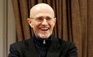 被意大利学界放逐的卡纳韦罗号称：换头后，“你可能会永生”