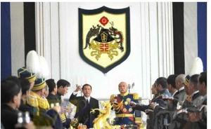 魯迅如何設(shè)計(jì)了中國(guó)歷史上的第一個(gè)國(guó)徽  