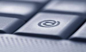 潍坊发文规范家校群：老师不得在群里点名批评、公布成绩排名