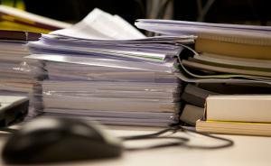 遼寧精簡(jiǎn)省直黨政機(jī)關(guān)人員編制3百余名，收回事業(yè)編制15萬(wàn)