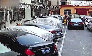 老鼠咬破燃?xì)夤苤麻W爆，炸傷做飯居民