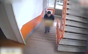 男子带骨灰住店赔7万觉有诈,酒店喊冤