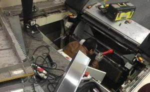 宣城：商場(chǎng)扶梯夾斷男童手指，斷指失蹤