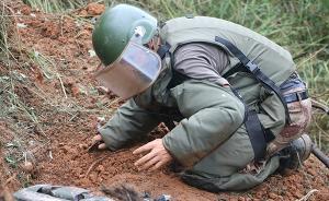 排雷④｜“首個踩地雷邊民”給部隊當(dāng)向?qū)В€開農(nóng)家樂當(dāng)導(dǎo)游