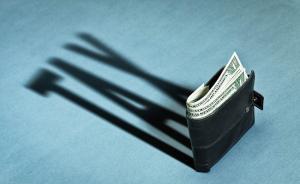 稅改將使特朗普企業(yè)獲得“飛來橫財”？白宮回應：這不是重點