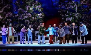 一個(gè)民間評劇團(tuán)：每年下鄉(xiāng)500場謀生，舉債創(chuàng)作免費(fèi)送基層