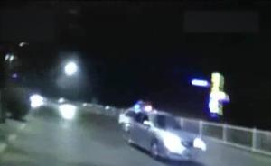 醉驾男冲卡连撞四车，交警破窗擒获