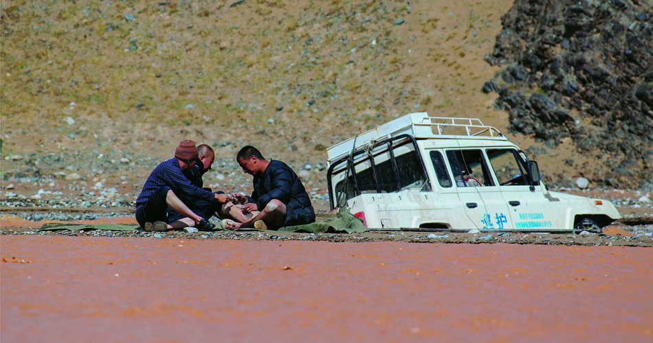 7-1、”救车”是个大工程，先歇会再开挖