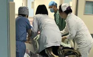 生死7分钟：医生跪床“托举”抢救胎儿