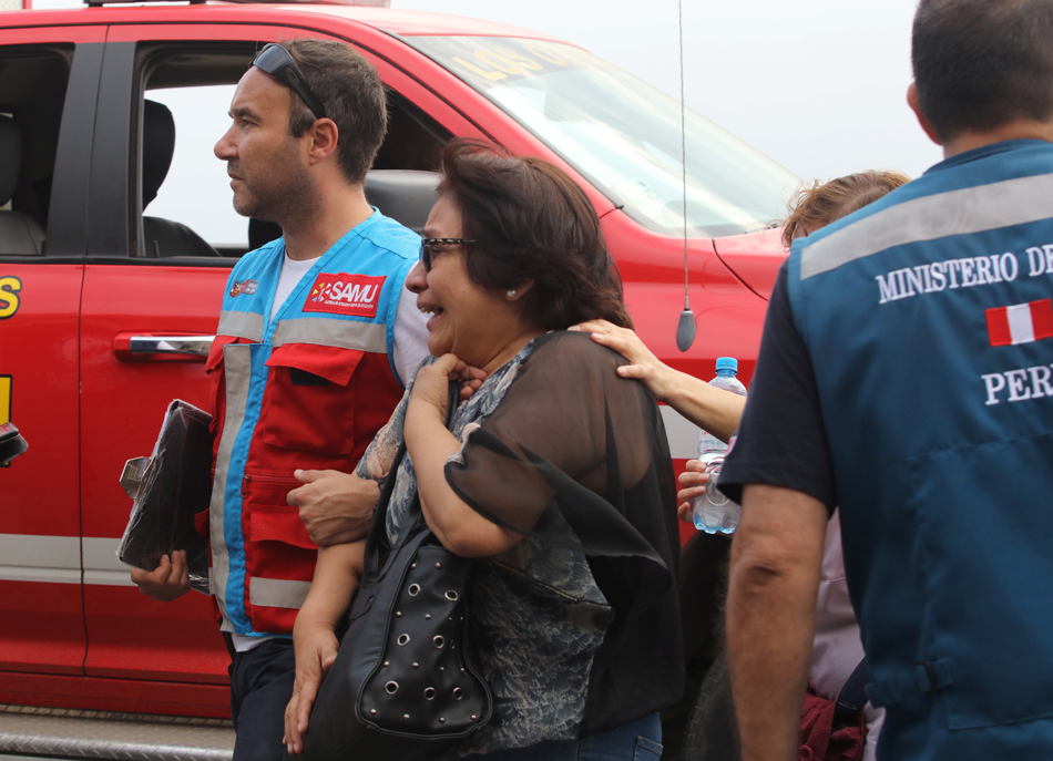 10-2018-01-03T002740Z_2040309560_RC1C0BB65C90_RTRMADP_3_PERU-CRASH