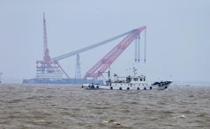 吳淞口沉船搜救16小時，救起3人后“還是絕不放棄”