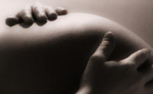 醫(yī)療紀錄片《生門》登陸衛(wèi)視背后：談了四家只有一家愿買