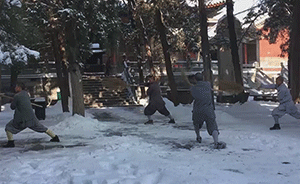 嵩山少林寺：掃地僧雪中練武
