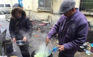 江西腫瘤醫(yī)院旁“抗癌廚房”專供患者家屬用，炒1個(gè)菜1元