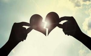 太癡情！女大學(xué)生被男友套路貸背債五百萬，上海兩套房遭查封