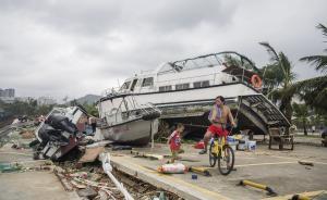 直击｜台风“天鸽”过境后的珠海情侣路：船上岸，车下海