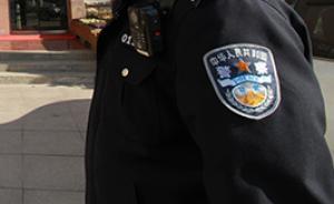 暖聞｜男子突發(fā)心臟病，西安民警踏雪上山救援