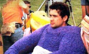 《天线宝宝》中丁丁的扮演者西蒙·巴恩斯离世，年仅52岁