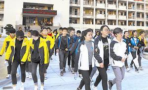 贫困生补助金躺在账上“睡大觉”，福建莆田一校领导受处分