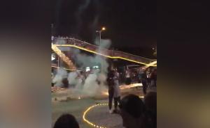男子求愛燃煙花，煙花失控襲人群致炸傷